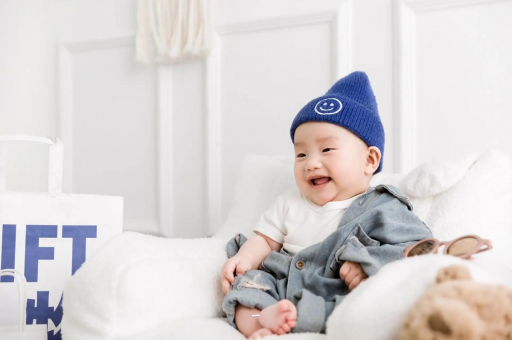 宁夏宝宝眼睛红红的 宁夏宝宝眼睛红红的